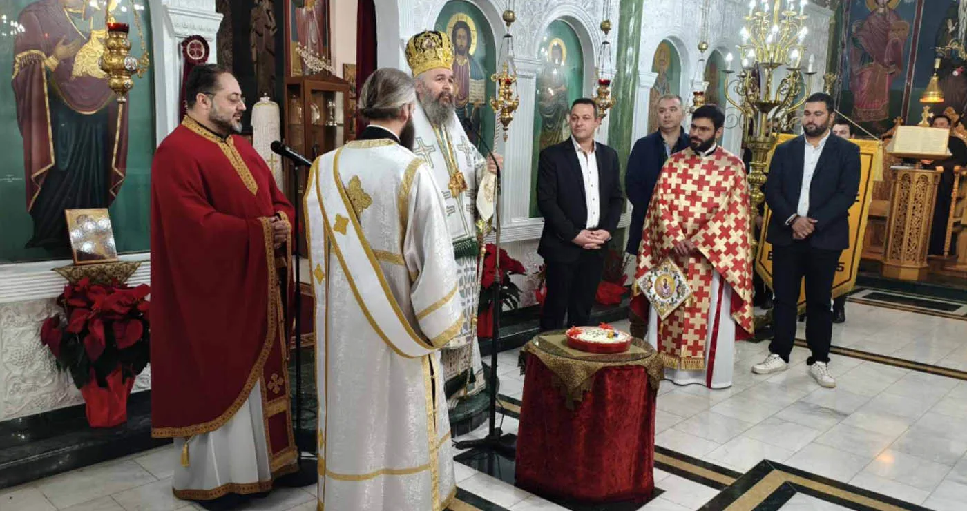 Θεία Λειτουργία από τον Μητροπολίτη κ. Ειρηναίο στον Ι.Ν. Αγίου Βασιλείου Φιλώτα