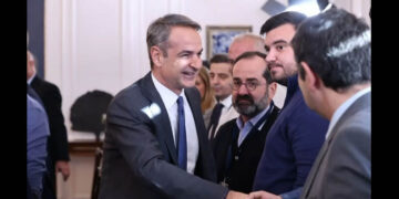 Οι πρώτες πληροφορίες από τη συνάντηση του Πρωθυπουργού με τους αγρότες