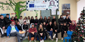 ΟΕΝΕΦ: Επίσκεψη του Τομέα Οικονομίας του 1ου ΕΠΑΛ Φλώρινας στο Europe Direct Δυτικής Μακεδονίας