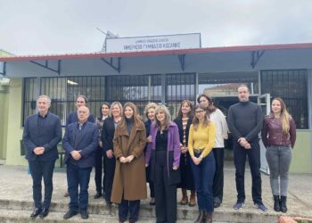 Συζήτηση μαθητή του Ωνάσειου Γυμνάσιου με την Υπ. Παιδείας για Εθνικό Απολυτήριο και εισαγωγή στα ΑΕΙ