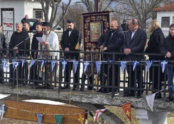 Εορτάστηκαν τα Άγια Θεοφάνεια με ρίψη Τιμίου Σταυρού στο Φράγμα του Περδίκκα