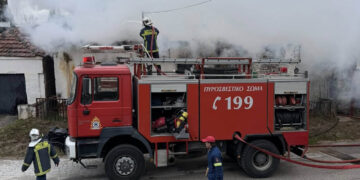 Περδίκκας Εορδαίας: Ανδρας τραυματίστηκε από φωτιά σε κατοικία