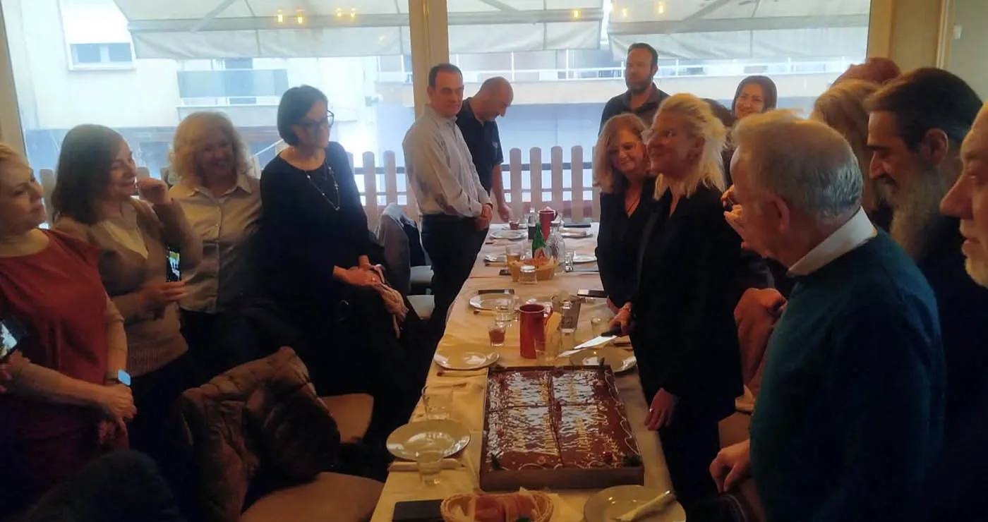 Ενότητα και αισιοδοξία στο Μαμάτσειο – Κοπή πίτας για το 2026 από το διοικητικό προσωπικό