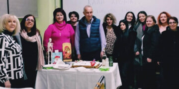 Το  Τμήμα Νοσηλευτικής του 3ου ΕΠΑΛ Πτολεμαΐδας, έκοψε την παραδοσιακή Βασιλόπιτα! (της Κούλας Πουλασιχίδου)