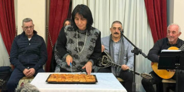 Όμορφες στιγμές στην κοπή της πρωτοχρονιάτικης πίτας του Συλλόγου Γυναικών Κοζάνης (Φωτογραφίες & Βίντεο)