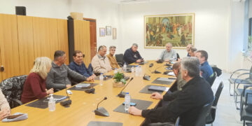 Σε πλήρη ετοιμότητα η Δυτική Μακεδονία για χιόνια και παγετό – Έκτακτη σύσκεψη για συντονισμό των φορέων