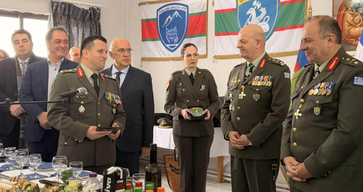 Πραγματοποιήθηκε η τελετή παράδοσης παραλαβής της 9ης Μηχανοποιημένης Ταξιαρχίας (Φωτογραφίες)