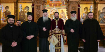 Με λαμπρότητα εορτάστηκαν τα ονομαστήρια του Προϊσταμένου του Ιερού Ναού Αγίου Στεφάνου και Οσίας Παρασκευής Πτολεμαΐδας, Αρχιμανδρίτου Τιμοθέου Τσισμαλίδη (ρεπορτάζ της Κούλας Πουλασιχίδου)