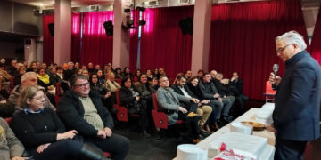 Δήμος Βοΐου: Κοπή βασιλόπιτας για τους 367 εργαζομένους