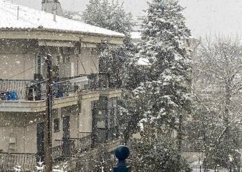 Ώρα 16.00: Νέα πυκνή χιονόπτωση στην Κοζάνη