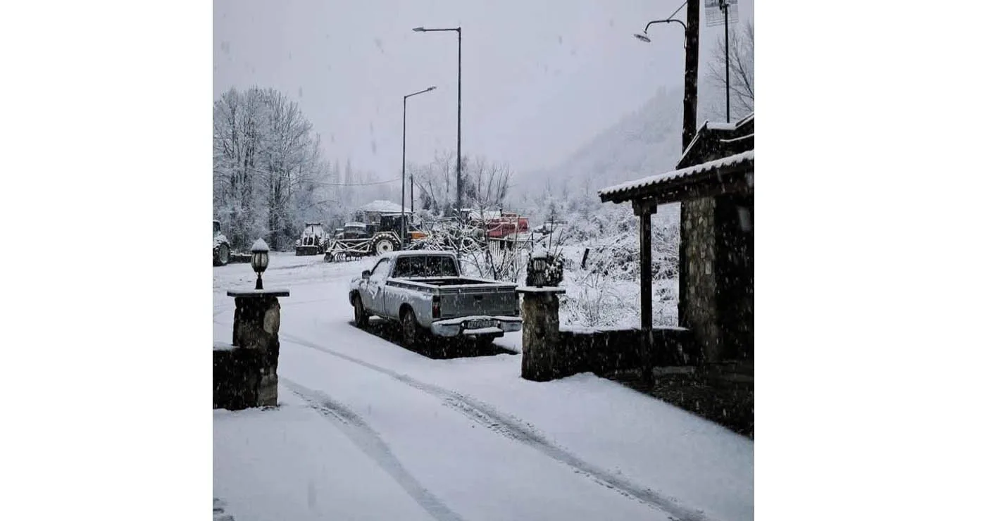 Λευκό τοπίο σήμερα στο Ανταρτικό Φλώρινας