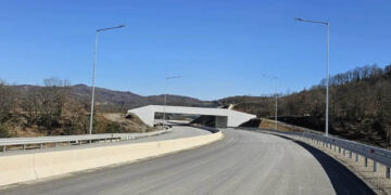 Ο Ε65 φτάνει στο τέλος της κατασκευής –  Δήμας: Σε κυκλοφορία τον Ιούνιο