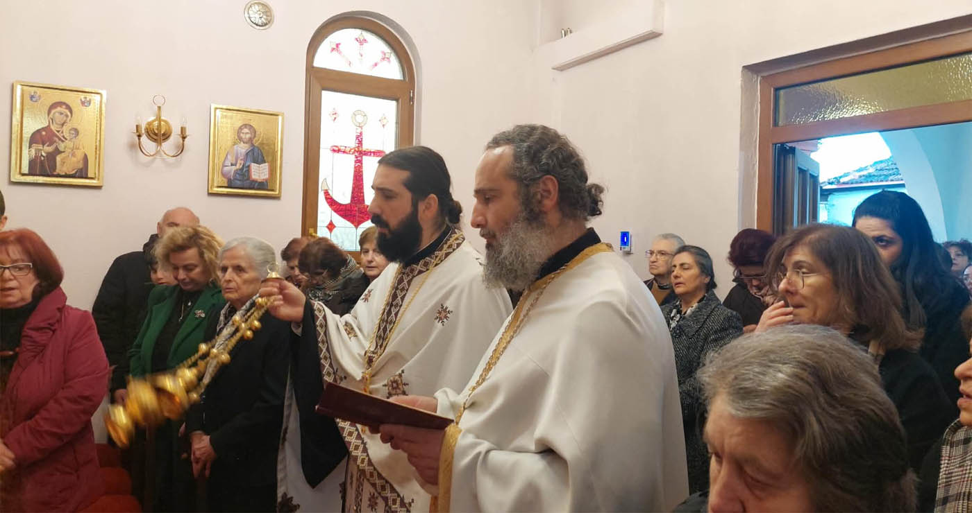 Πλήθος πιστών στον Πανηγυρικό Εσπερινό της Αγίας Φιλοθέης και εκδήλωση – αφιέρωμα στη Μητέρα από την Ο.Α. «Χριστιανική Ελπίδα» στην Πτολεμαΐδα (ρεπορτάζ της Κούλας Πουλασιχίδου)