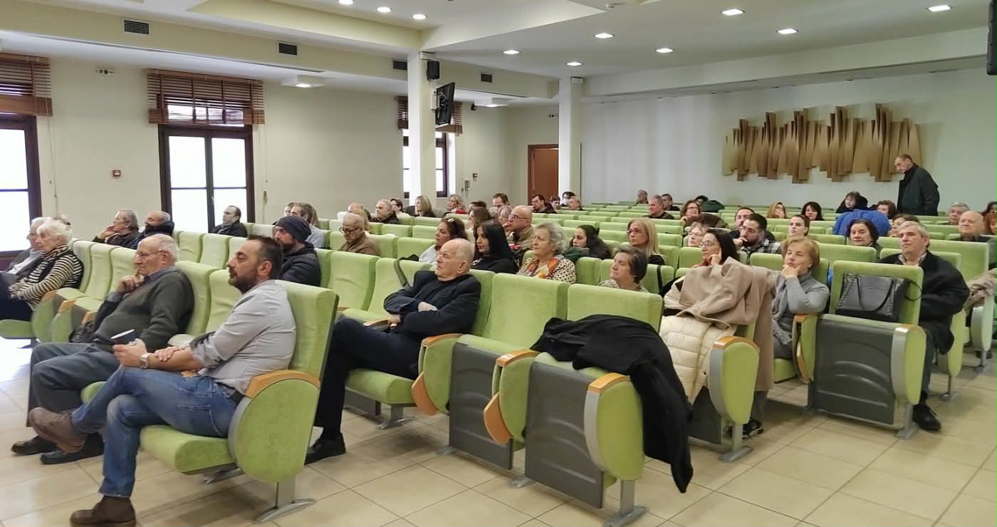 Άνοιξε η αυλαία της ημερίδας ‘Η Αποκριά της Κοζάνης’ στην αίθουσα Κοβεντάρειο