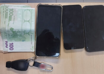 Φλώρινα: Χειροπέδες σε 25χρονο και 33χρονο – Κατασχέθηκαν αυτοκίνητο, 3 κινητά τηλέφωνα και  1.250 ευρώ