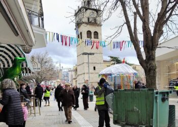 Τσικνοπέμπτη στην Κοζάνη: Υπάλληλοι καθαριότητας σε δράση!