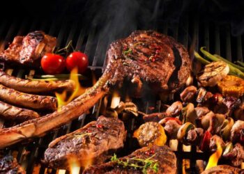 Συγκρατημένη η κίνηση στα κρεοπωλεία της Πτολεμαΐδας ενόψει Τσικνοπέμπτης