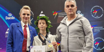 Βράβευση του Χρήστου Μάνιου από την Ένωση Ταεκβοντό Βορείου Ελλάδος