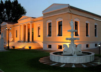 Ο Ετήσιος Αποκριάτικος χορός του Συλλόγου Μικρασιατών Πτολεμαΐδας το Σάββατο 14/2