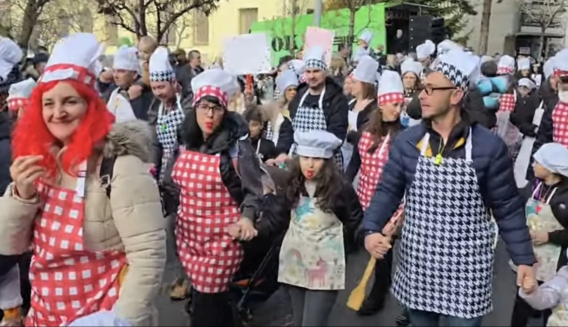 Κοζάνη: Χρώμα, φαντασία και παράδοση στην παρέλαση της Μικρής Αποκριάς