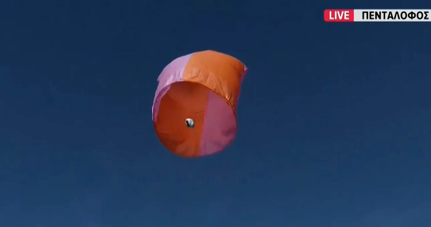 Εκατοντάδες αερόστατα στον ουρανό του Πενταλόφου Κοζάνης (Βίντεο)