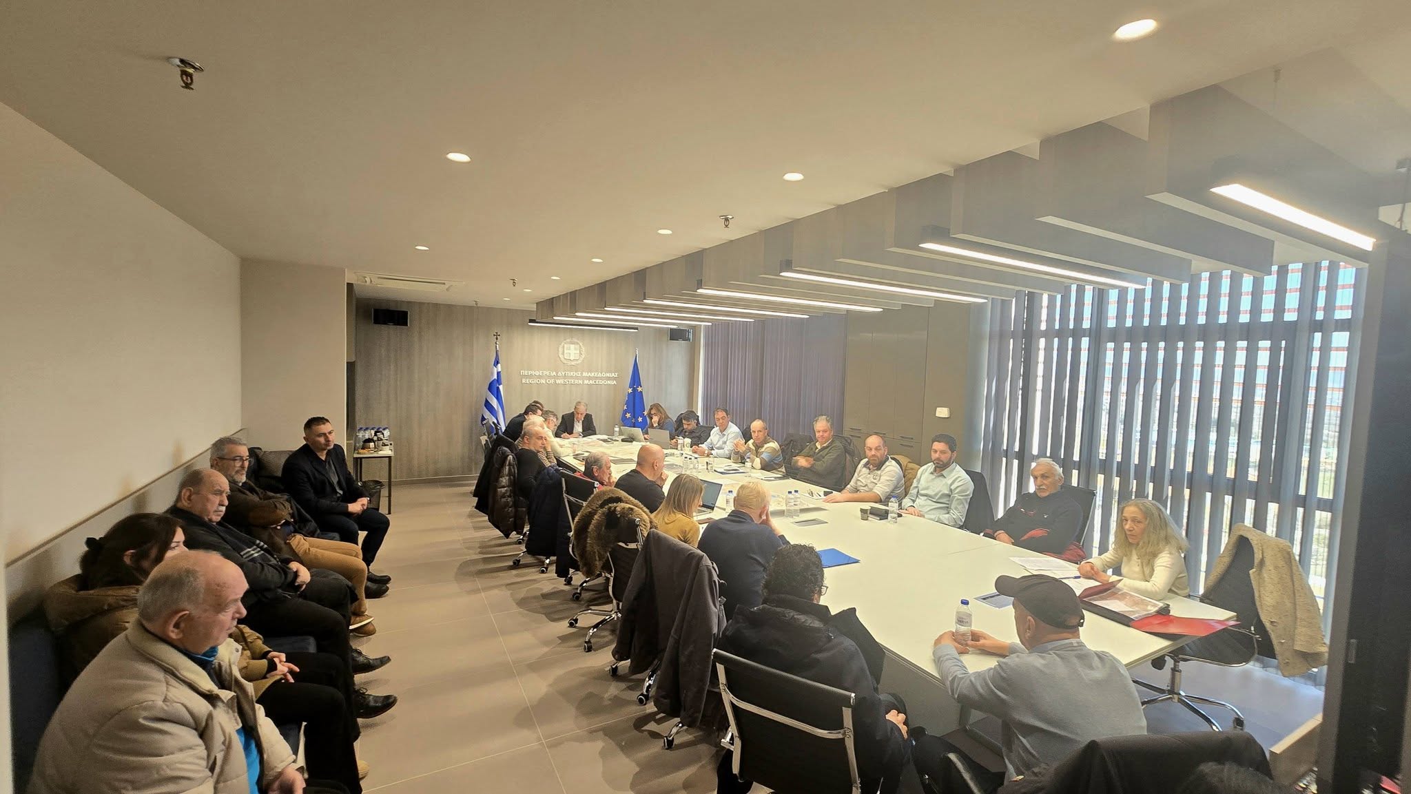 Ενημερωτικές συσκέψεις για τις εξελίξεις στο θέμα των πυλώνων της Νέας Ποντοκώμης- Ο ΑΔΜΗΕ θα αναστείλει τις απαλλοτριώσεις των εκτάσεων της εναλλακτικής χάραξης