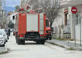 Αναστάτωση δημιουργήθηκε πριν από λίγο, από τον καπνό καμμένου σε ακατοίκητη οικία, επί της Οδού Πτολεμαίων (της Κούλας Πουλασιχίδου)