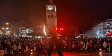 Το «Πέρασμα» μάγεψε το κοινό της Κοζάνης