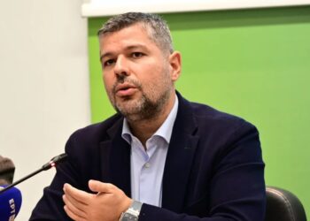 ΔΕΗ: Κρίσιμες επαφές του Γιώργου Στάσση στην Ουάσιγκτον με κολοσσούς αποθήκευσης δεδομένων – Στο επίκεντρο το mega data center στην Κοζάνη