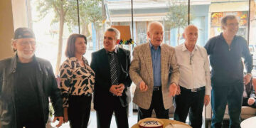 Μεγάλη η συμμετοχή στην εκδήλωση, για την κοπή της Βασιλόπιτας του Σωματείου Συνταξιούχων ΔΕΗ, στην Κοζάνη (της Κούλας Πουλασιχίδου)