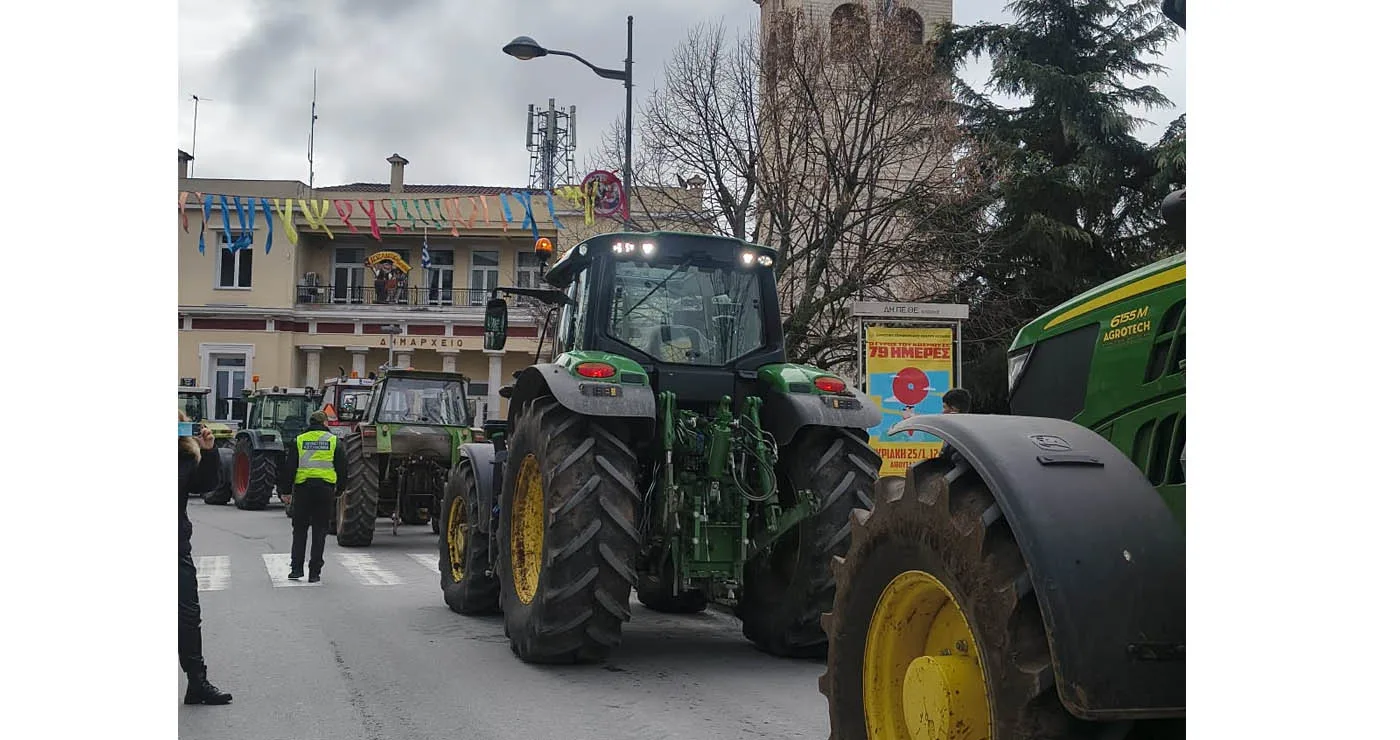 Τρακτέρ στο κέντρο της Κοζάνης