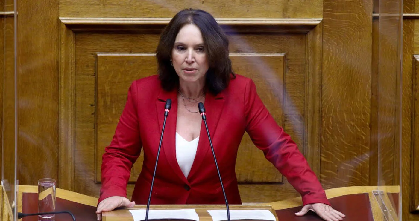 Κ. Βέττα: Αποδυνάμωση της δημόσιας και δωρεάν καλλιτεχνικής εκπαίδευσης – Απουσία κατοχύρωσης των επαγγελματικών δικαιωμάτων των αποφοίτων Ανωτέρων Σχολών