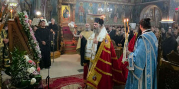 Προεξάρχοντος του Σεβασμιωτάτου Μητροπολίτου Φλωρίνης, Πρεσπών και Εορδαίας κ.κ. Ειρηναίου τελέστηκε η Ακολουθία των Β’ Χαιρετισμών στον Ιερό Ναό Αγίας Σκέπης Πτολεμαΐδας (ρεπορτάζ της Κούλας Πουλασιχίδου)