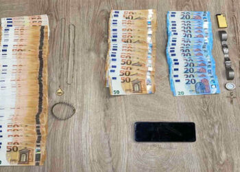 Εξαπάτησε ηλικιωμένους σε Τρίκαλα και Καστοριά και πιάστηκε στην Καβάλα με 6.600 ευρώ και χρυσαφικά