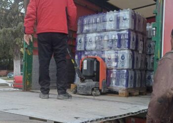 Πρόβλημα υδροδότησης στην Ασβεστόπετρα – Κάηκε εκ νέου η αντλία – Διανομή νερών από το Δήμο (video)