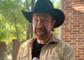 Πέθανε ο Τσακ Νόρις