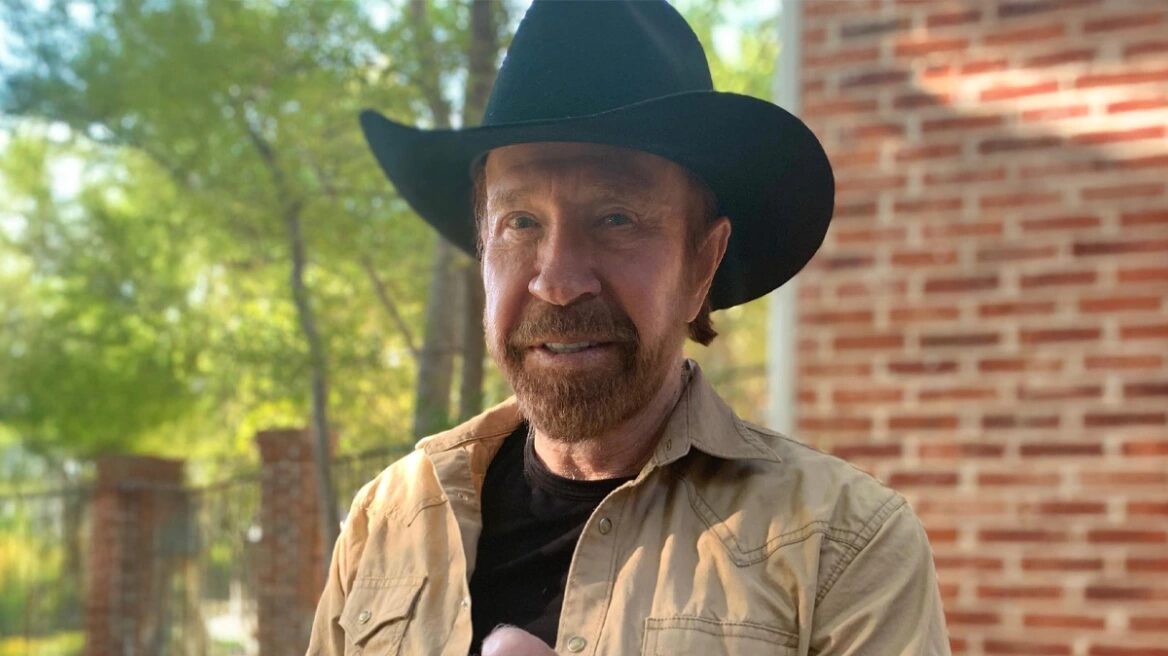 Πέθανε ο Τσακ Νόρις