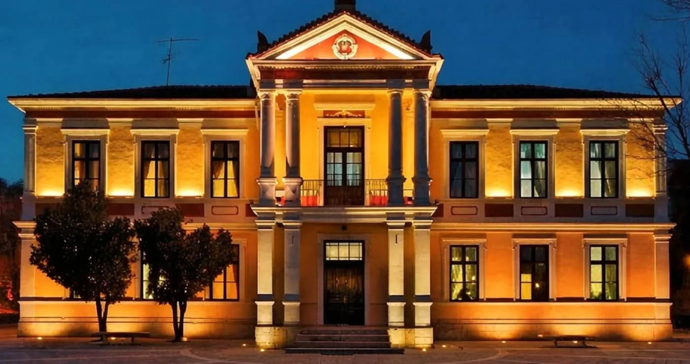 Διάκριση για το Δημοτικό Ωδείο Κοζάνης: Ο Δημήτρης Τάτσινας στη διεθνή περιοδεία της MOYSA