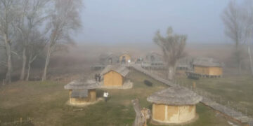 Δισπηλιό Καστοριάς: Το προϊστορικό χωριό των 7.500 ετών που κρύβει ένα άλυτο μυστήριο