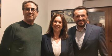 Πραγματοποιήθηκαν τα εγκαίνια των νέων γραφείων του ΣΥΡΙΖΑ ΠΣ Κοζάνης με την παρουσία του Ν. Παππά και της Κ. Βέττα