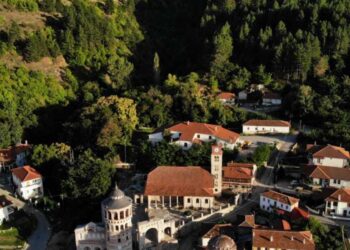 Πρόεδρος Εμπορίου: «Σε άθλια κατάσταση δύο μνημεία στο χωριό»