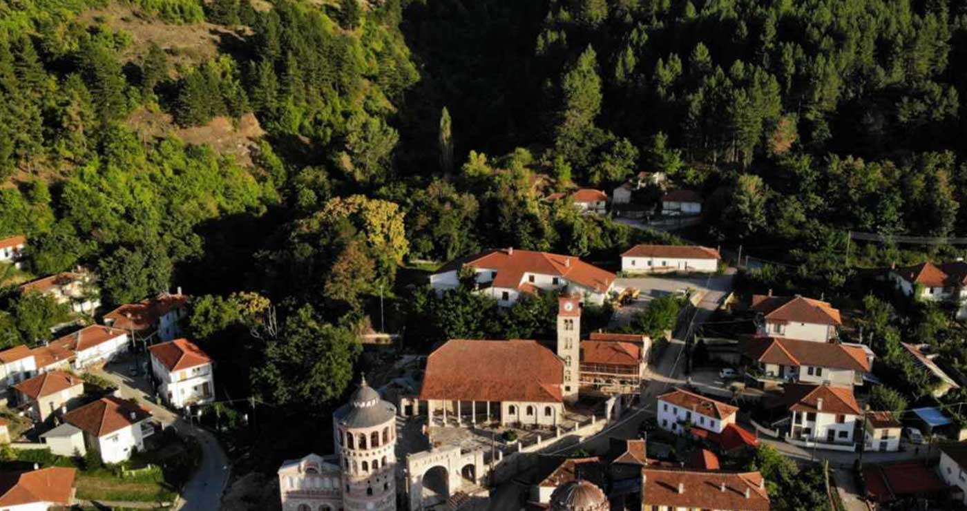 Πρόεδρος Εμπορίου: «Σε άθλια κατάσταση δύο μνημεία στο χωριό»