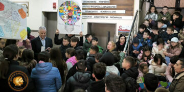 Μήνυμα κατά της σχολικής βίας από το Αμύνταιο: Μαθητές παρέδωσαν ψήφισμα στον δήμαρχο