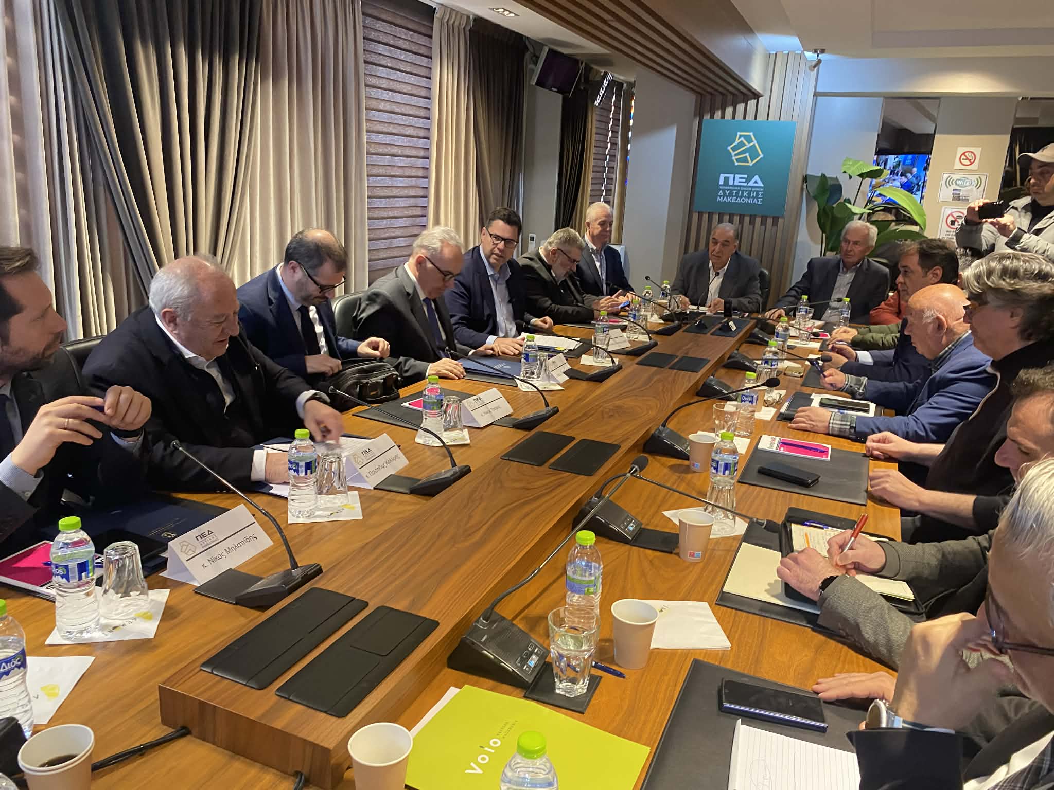 Ίδια κριτήρια για όλους στο πρόγραμμα των αντλιών θερμότητας- Καμία ιδιαίτερη πρόβλεψη για το Δρέπανο- Η απάντηση Καλλίρη στο ερώτημα Κορωνίδη