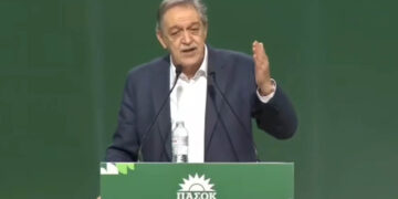 Συνέδριο ΠΑΣΟΚ: Οι τρεις δεσμεύσεις που έβαλε ο Π. Κουκουλόπουλος στο τραπέζι για την επόμενη μέρα