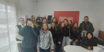 Στο True Story Radio μαθητές της Α΄ Λυκείου του 2ου ΕΠΑΛ Πτολεμαΐδας