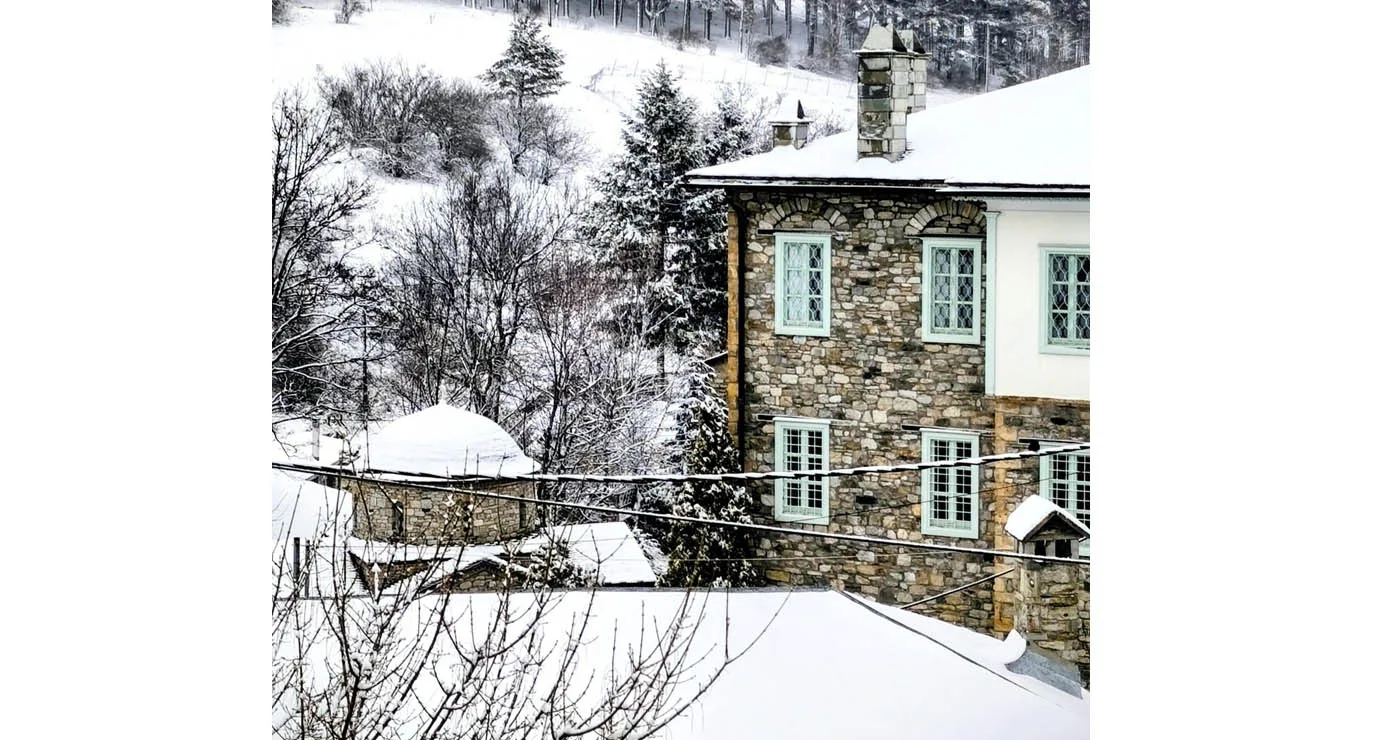 Μαγευτικό τοπίο στο ορεινό Νυμφαίο – Πρωινές χιονοπτώσεις