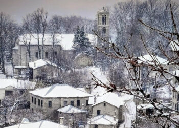 Μαγευτικό το τοπίο στο Νυμφαίο – Χιόνισε και σήμερα (Φωτογραφία)