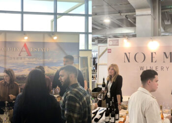 Η Δυτική Μακεδονία ανέδειξε τις ποικιλίες της στην έκθεση κρασιού OENORAMA