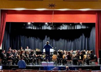 Μοναδική μουσική σύμπραξη στη Νάουσα με τη συμμετοχή της μπάντας «Πανδώρα» Κοζάνης (Φωτογραφίες & Βίντεο)